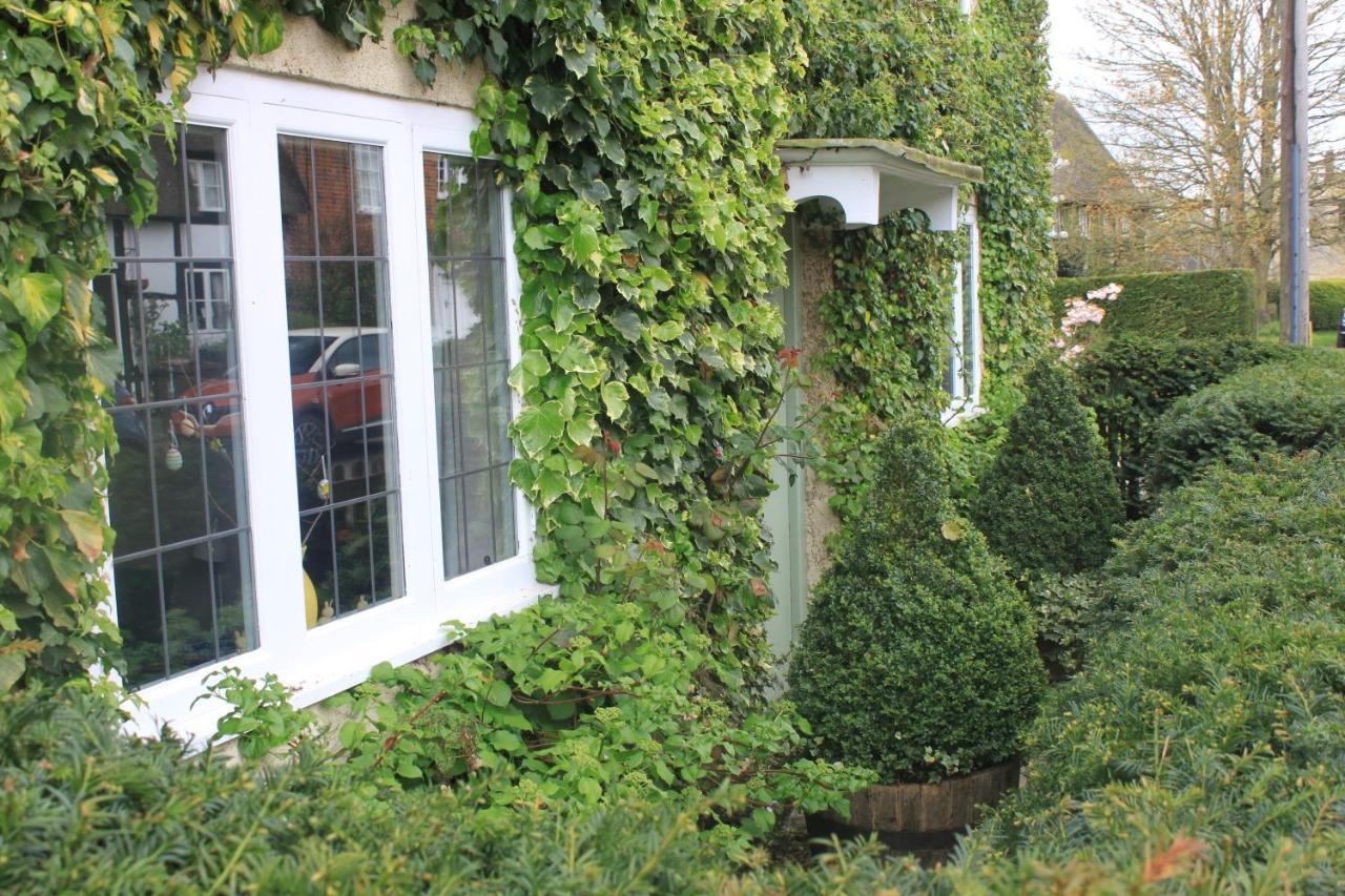 Ivy Cottage B And B Buckingham Dış mekan fotoğraf